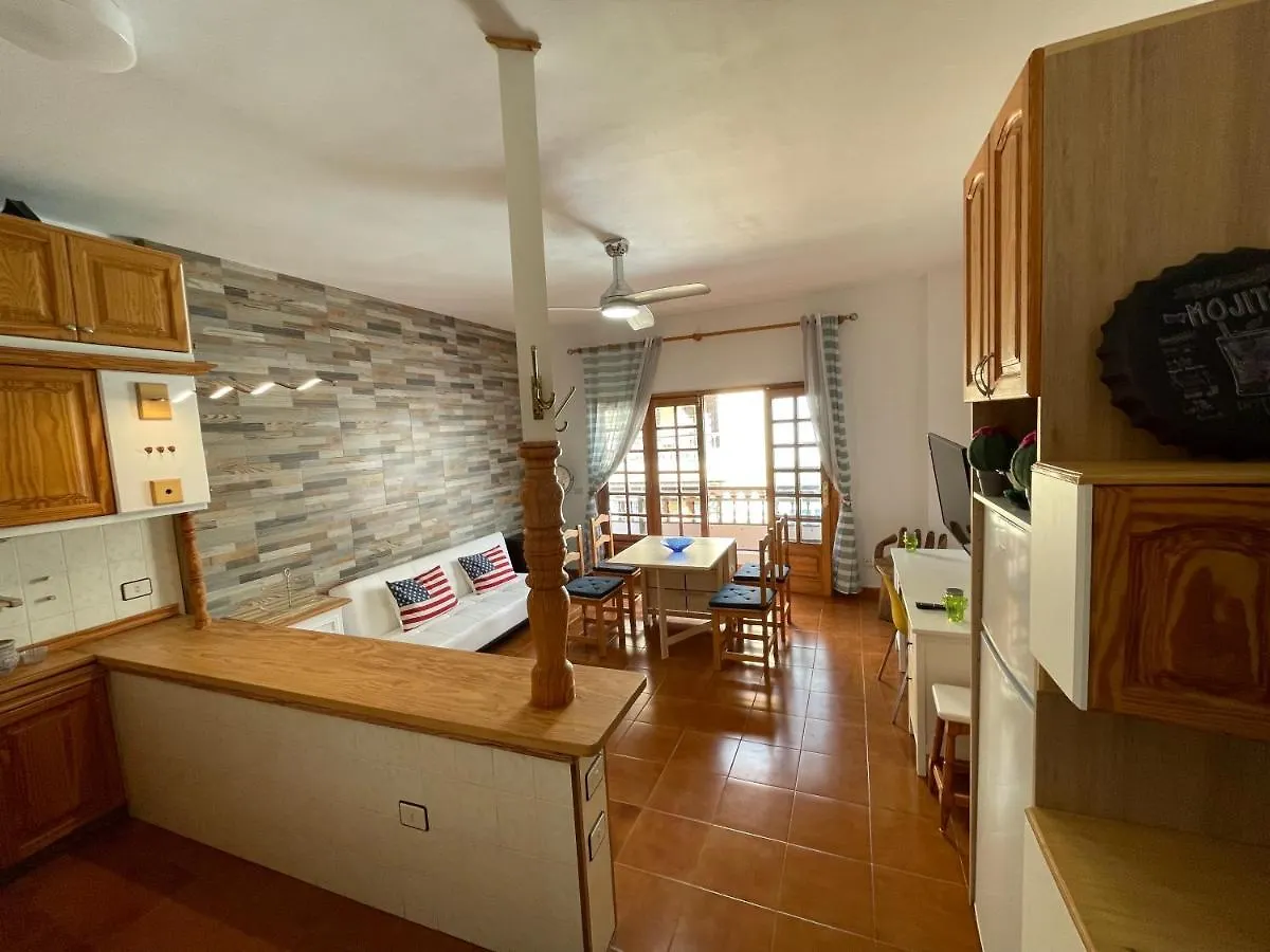 Apartment Candelaria Vacaciones Centro, Playa 20 Metros, In Center Holidays Beach At 20 Meters Spanien